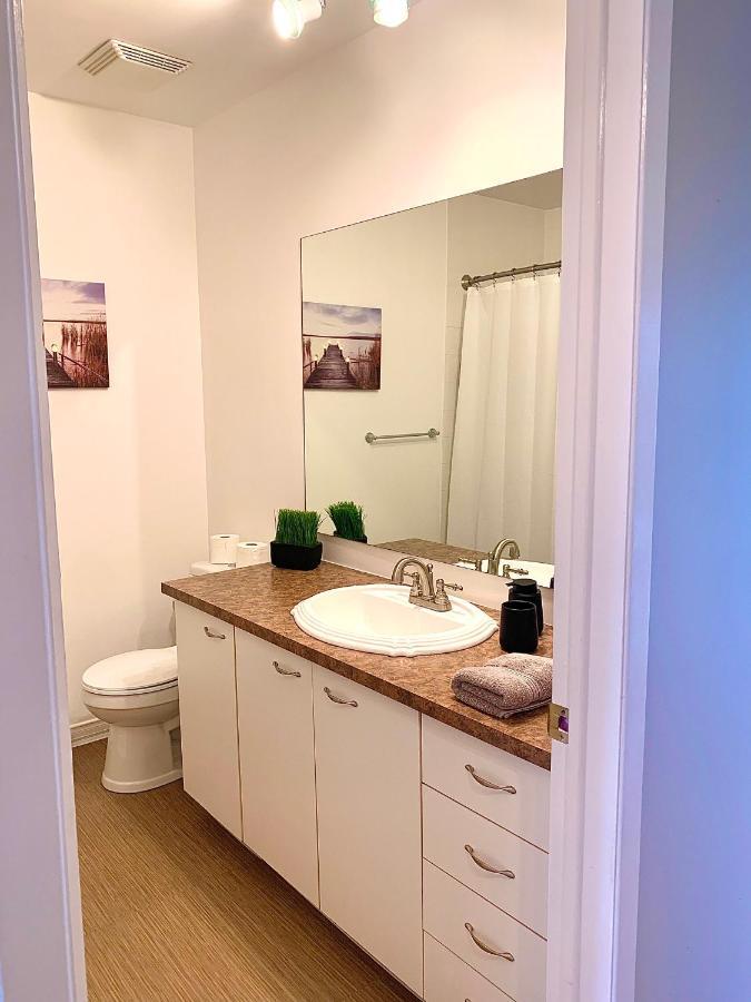 Le Pareo De Magog-Mont Orford Apartment ภายนอก รูปภาพ